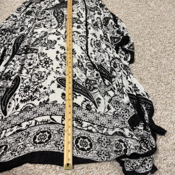 Shyanne Womens Kimono Black & White Western Wear It Mean It One Size Concert - Picture 4 of 6